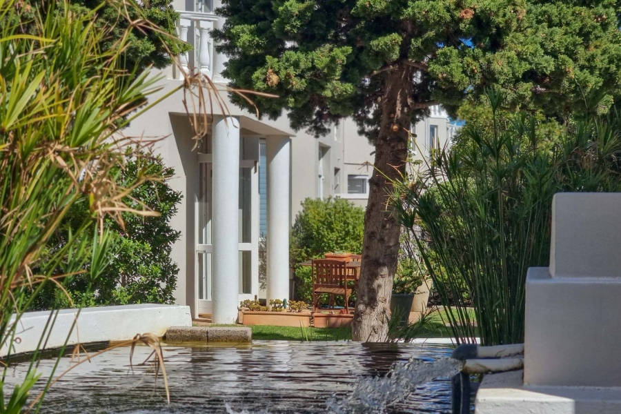 To Let 2 Bedroom Property for Rent in Devils Peak Western Cape